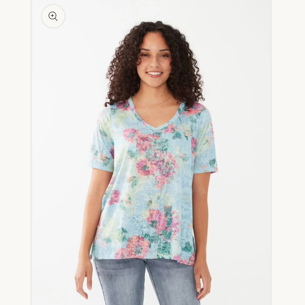 FDJ V-Neck Top Sz Medium